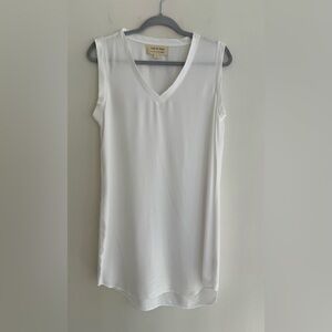 Cloth & Stone Sleeveless White V-Neck Dress